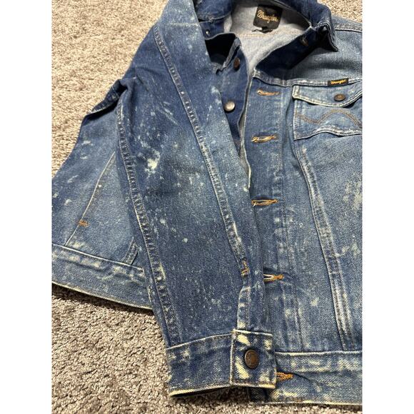 Wrangler Small Jean Jacket Denim Trucker Multi-Pocket Western Cowboy Bleached - Picture 9 of 16